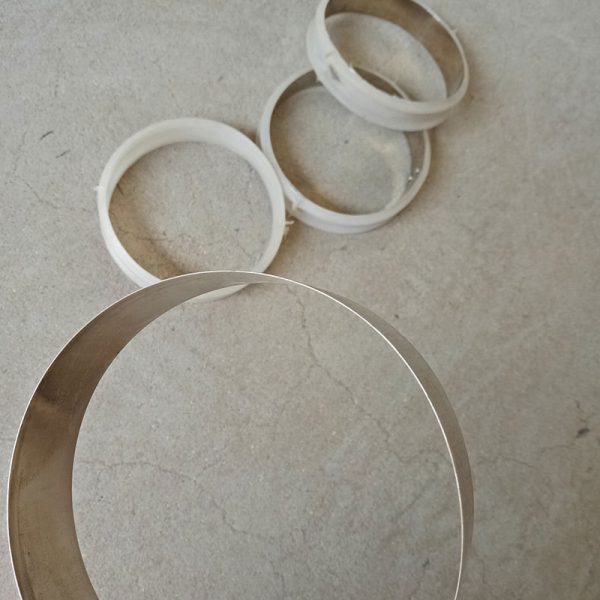 High temperature silica gel expansion ring dust bag sealing ring stainless steel expansion ring dust bag dust bag accessories, china supplier good quality