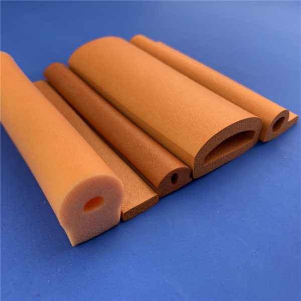 Extruded silicone foam strip sponge foam strip can be customized shape bending resistant cabinet silicone foam strip, china supplier good price